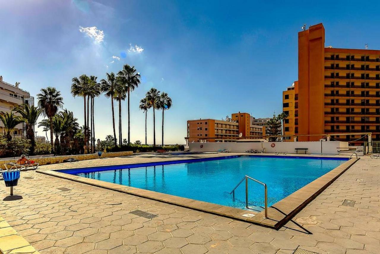 Beach And Pool In Playa De Las Americas Lejlighed Eksteriør billede